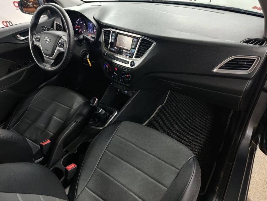 Hyundai Solaris II Санкт-Петербург  - изображение 12