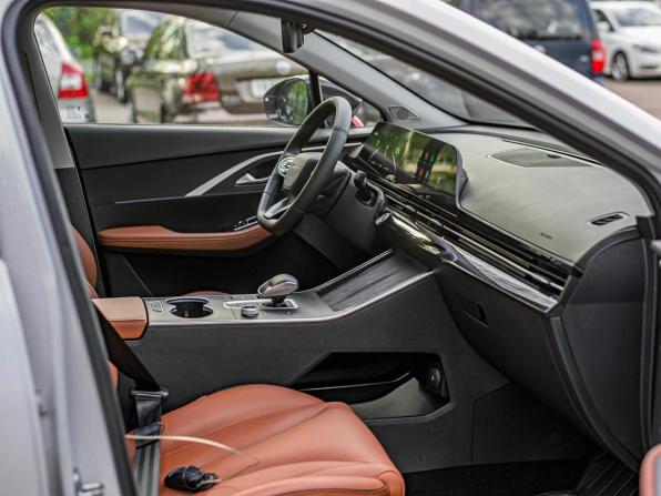 Omoda C5 I с пробегом 2023 года, цена 1 415 000 рублей, 90542 км, внедорожник, Автокод Объявления