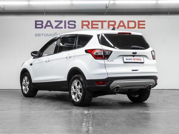 Ford Kuga II Рестайлинг с пробегом 2018 года, цена 1 629 000 рублей, 182664 км, внедорожник, Автокод Объявления