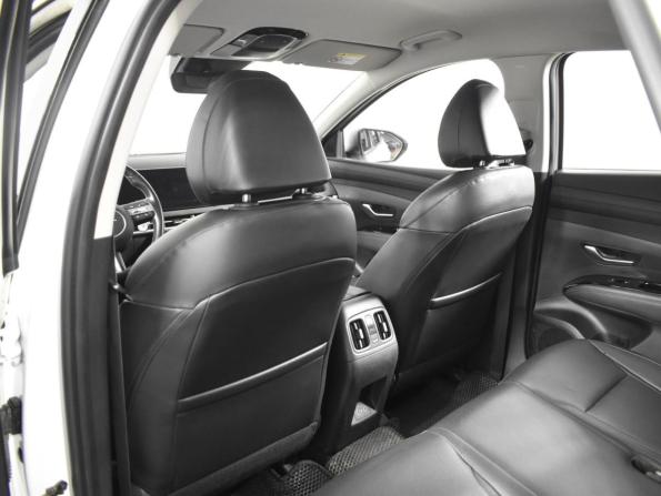 Hyundai Tucson IV Рестайлинг с пробегом 2024 года, цена 3 339 100 рублей, 64334 км, внедорожник, Автокод Объявления
