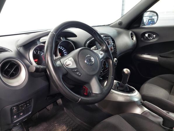 Nissan Juke I с пробегом 2012 года, цена 1 090 000 рублей, 61780 км, внедорожник, Автокод Объявления