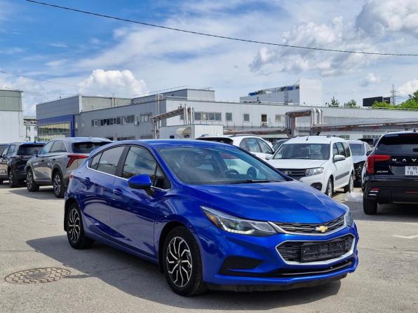 Chevrolet Cruze II с пробегом 2016 года, цена 918 000 рублей, 206672 км, хэтчбек, Автокод Объявления