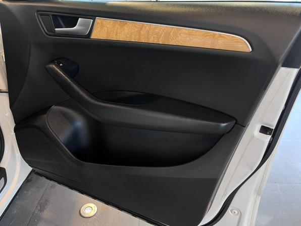 Audi Q5 I (8R) с пробегом 2011 года, цена 1 070 000 рублей, 292971 км, внедорожник, Автокод Объявления