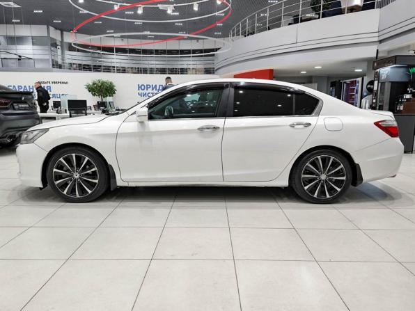 Honda Accord IX с пробегом 2013 года, цена 1 299 000 рублей, 243256 км, седан, Автокод Объявления