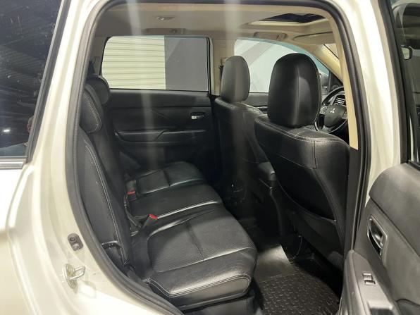 Mitsubishi Outlander III с пробегом 2014 года, цена 1 595 000 рублей, 313000 км, внедорожник, Автокод Объявления