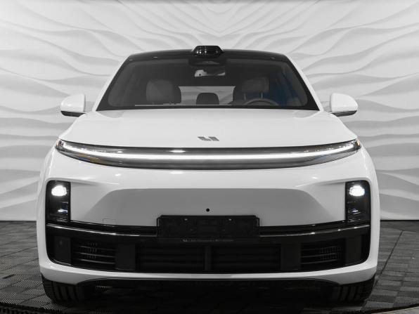 Новый Li Auto (Lixiang) L7 I Рестайлинг 2025 года, цена 10 198 600 рублей, внедорожник, Автокод Объявления