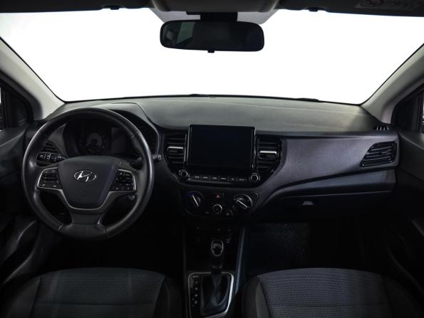 Hyundai Solaris II Рестайлинг с пробегом 2020 года, цена 1 749 000 рублей, 47850 км, седан, Автокод Объявления