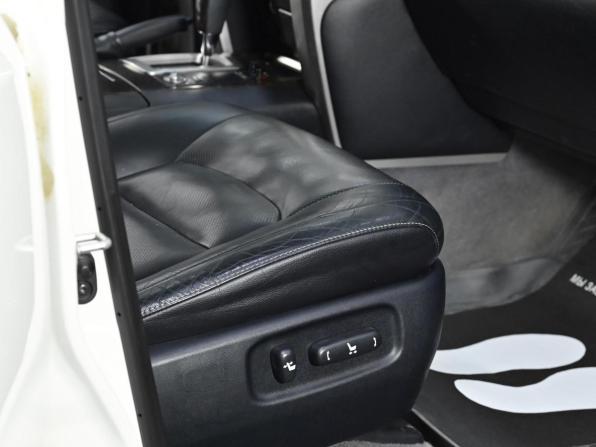 Toyota Land Cruiser 200 Series Рестайлинг 1 с пробегом 2014 года, цена 3 499 000 рублей, 169000 км, внедорожник, Автокод Объявления