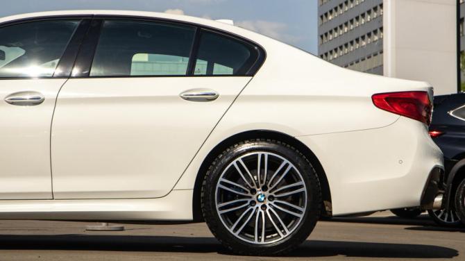 BMW 5 серии VII (G30/G31/G38) с пробегом 2018 года, цена 4 468 000 рублей, 82175 км, седан, Автокод Объявления
