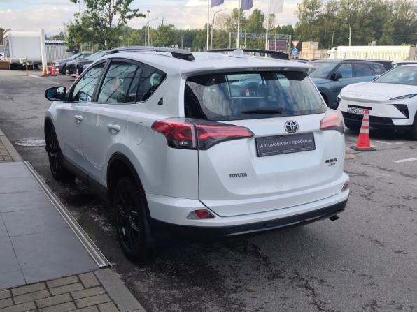 Toyota RAV4 IV (XA40) Рестайлинг с пробегом 2018 года, цена 2 175 000 рублей, 117001 км, внедорожник, Автокод Объявления