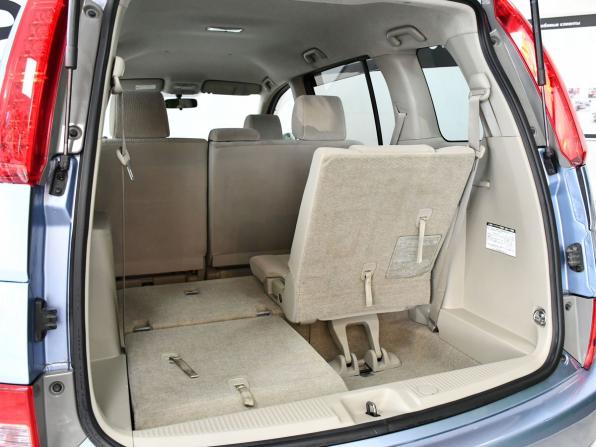 Toyota ISis I Рестайлинг с пробегом 2009 года, цена 1 137 000 рублей, 218137 км, компактвэн, Автокод Объявления