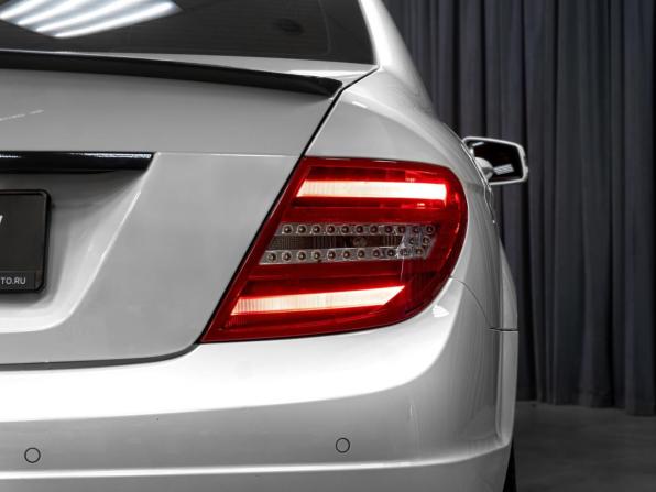 Mercedes-Benz C-Класс III (W204) Рестайлинг с пробегом 2011 года, цена 1 499 000 рублей, 213017 км, седан, Автокод Объявления