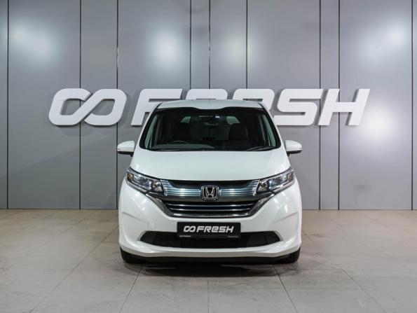 Honda Freed II с пробегом 2017 года, цена 1 899 000 рублей, 87648 км, компактвэн, Автокод Объявления