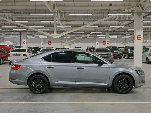 Skoda Superb III с пробегом 2016 года, цена 1 509 999 рублей, 188438 км, лифтбек, Автокод Объявления