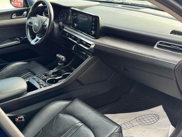 Kia K5 III с пробегом 2020 года, цена 2 350 000 рублей, 117274 км, седан, Автокод Объявления