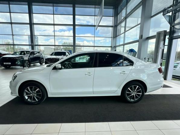 Volkswagen Jetta VI Рестайлинг с пробегом 2017 года, цена 1 295 000 рублей, 191944 км, седан, Автокод Объявления