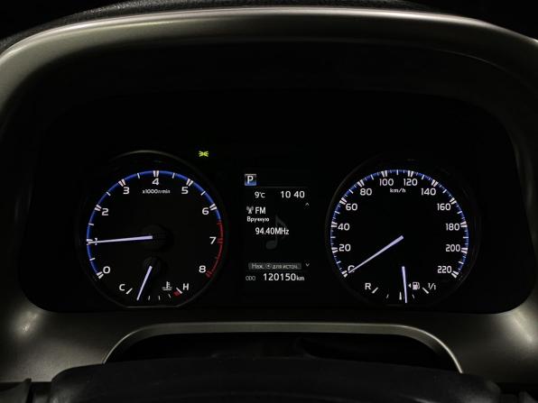 Toyota RAV4 IV (XA40) Рестайлинг с пробегом 2017 года, цена 2 429 000 рублей, 120149 км, внедорожник, Автокод Объявления