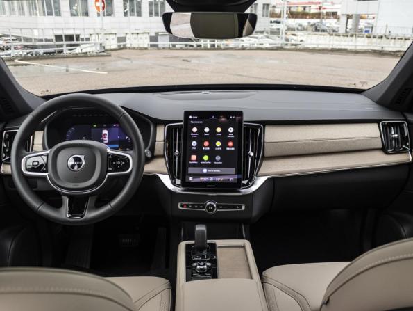 Volvo XC90 II Рестайлинг 2 с пробегом 2025 года, цена 8 000 000 рублей, 36 км, внедорожник, Автокод Объявления