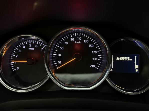 Renault Logan II Рестайлинг с пробегом 2020 года, цена 1 050 000 рублей, 63893 км, седан, Автокод Объявления