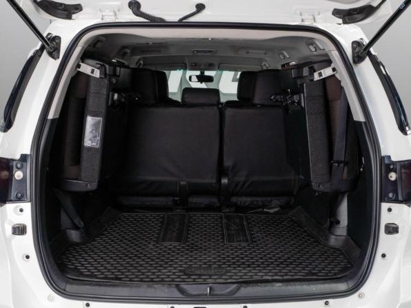 Toyota Fortuner II с пробегом 2019 года, цена 4 240 000 рублей, 71517 км, внедорожник, Автокод Объявления