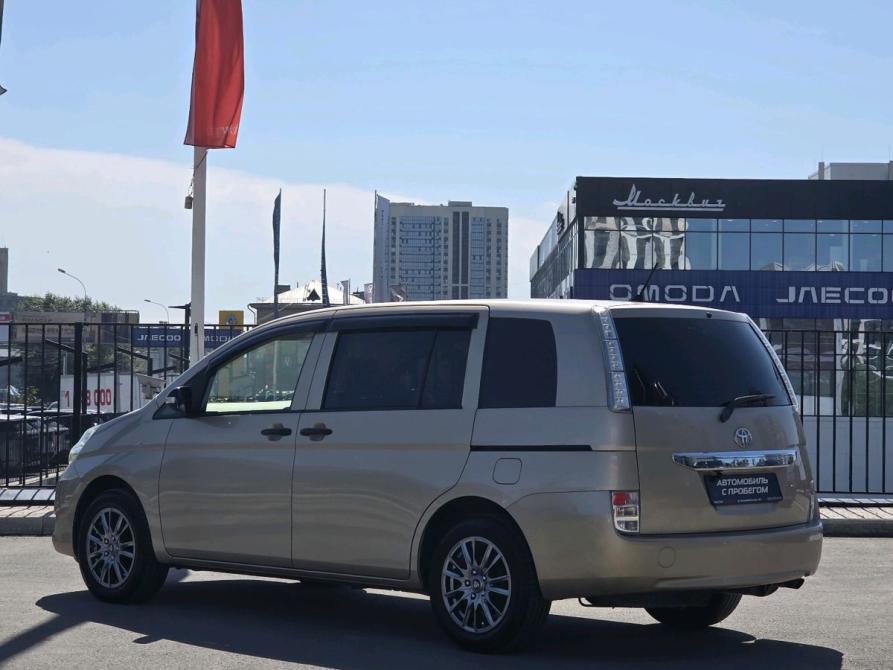 Toyota ISis I Рестайлинг Новосибирск  - изображение 5