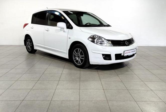 Nissan Tiida I Рестайлинг с пробегом 2012 года, цена 920 000 рублей, 109502 км, хэтчбек, Автокод Объявления