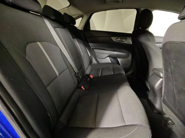 Kia Cerato IV с пробегом 2021 года, цена 1 395 000 рублей, 269427 км, седан, Автокод Объявления