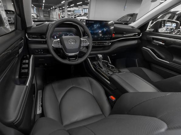Toyota Highlander IV (XU70) с пробегом 2026 года, цена 5 330 000 рублей, 11 км, внедорожник, Автокод Объявления