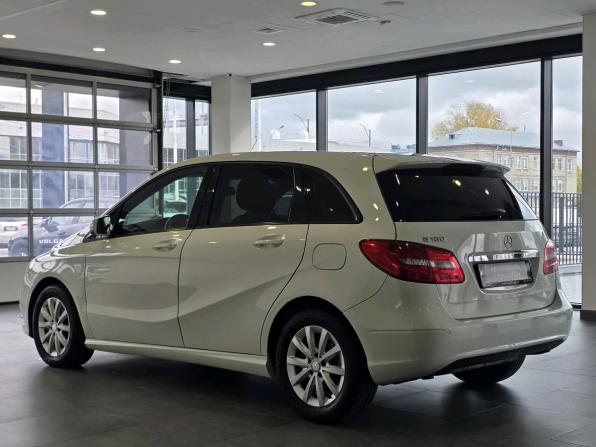 Mercedes-Benz B-Класс II (W246) с пробегом 2013 года, цена 1 050 000 рублей, 204754 км, хэтчбек, Автокод Объявления