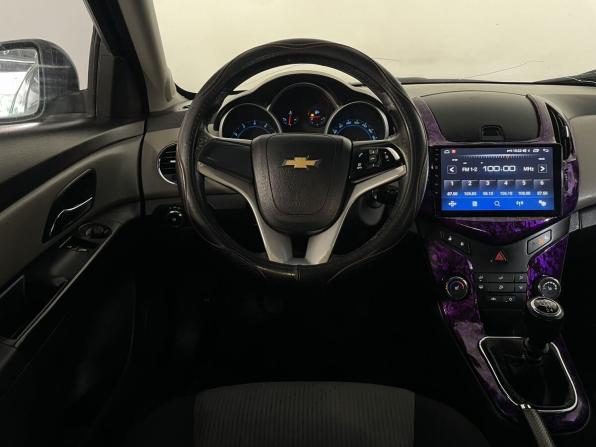 Chevrolet Cruze I Рестайлинг с пробегом 2013 года, цена 399 999 рублей, 290000 км, хэтчбек, Автокод Объявления