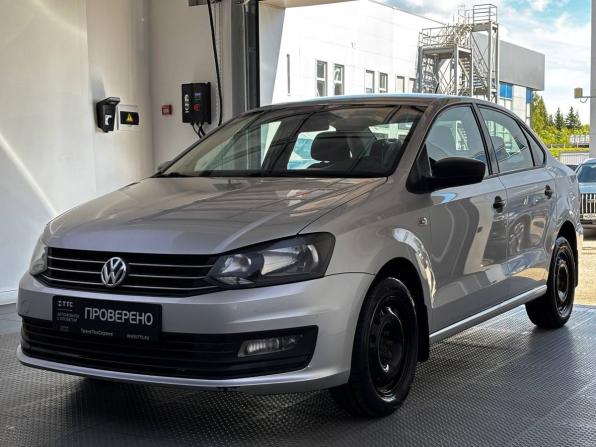 Volkswagen Polo V Рестайлинг с пробегом 2018 года, цена 910 000 рублей, 217339 км, седан, Автокод Объявления