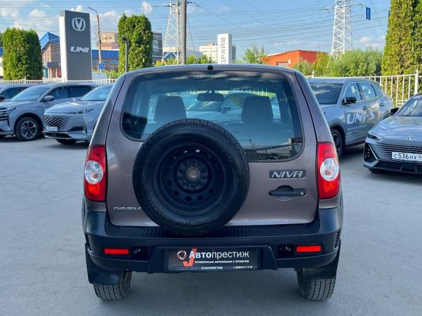 Chevrolet Niva I Рестайлинг с пробегом 2019 года, цена 730 000 рублей, 74500 км, внедорожник, Автокод Объявления