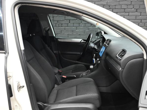 Volkswagen Golf VI с пробегом 2009 года, цена 750 000 рублей, 201964 км, хэтчбек, Автокод Объявления