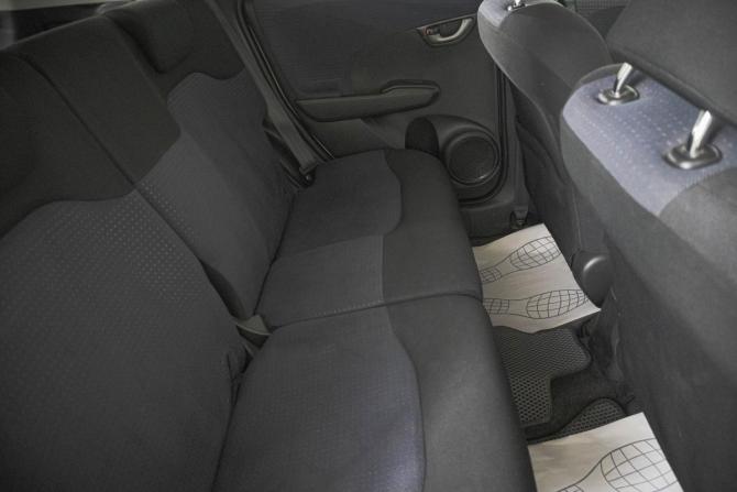 Honda Fit II с пробегом 2009 года, цена 799 000 рублей, 142000 км, хэтчбек, Автокод Объявления