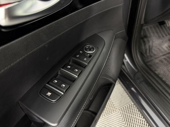 Kia Cerato IV Рестайлинг с пробегом 2021 года, цена 2 450 000 рублей, 49000 км, седан, Автокод Объявления
