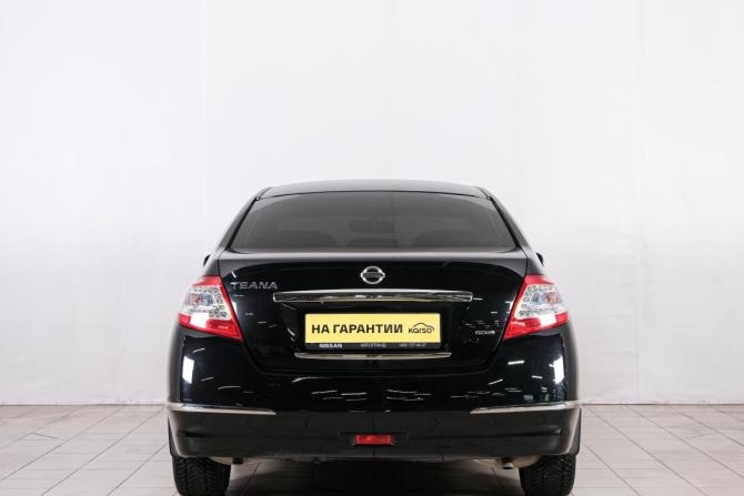 Nissan Teana II Рестайлинг с пробегом 2013 года, цена 1 099 000 рублей, 242770 км, седан, Автокод Объявления
