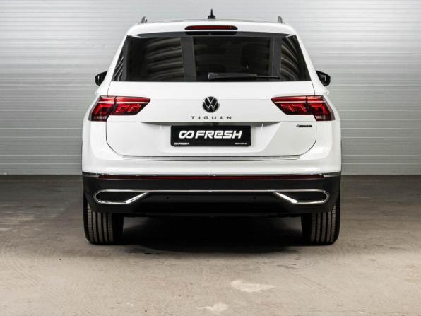 Volkswagen Tiguan II Рестайлинг с пробегом 2021 года, цена 3 428 000 рублей, 90364 км, внедорожник, Автокод Объявления