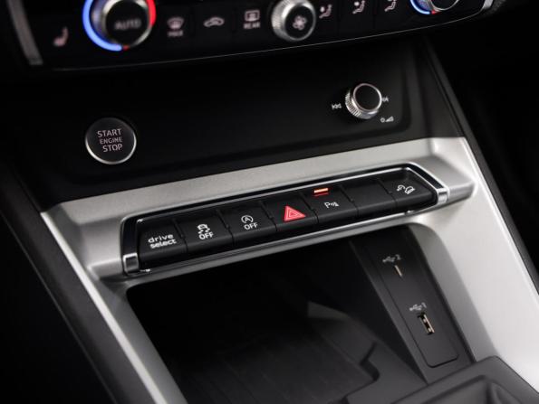 Audi Q3 II (F3) с пробегом 2020 года, цена 3 499 000 рублей, 123827 км, внедорожник, Автокод Объявления