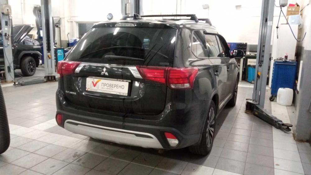 Mitsubishi Outlander III Рестайлинг 3 Санкт-Петербург  - изображение 3