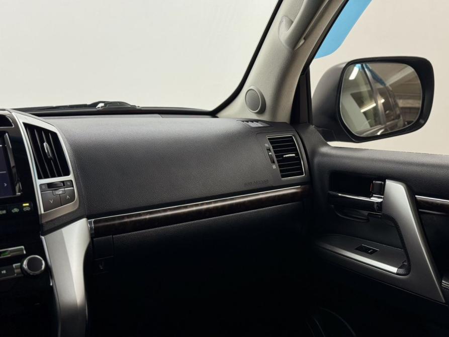 Toyota Land Cruiser 200 Series Рестайлинг 1 Вологда  - изображение 21