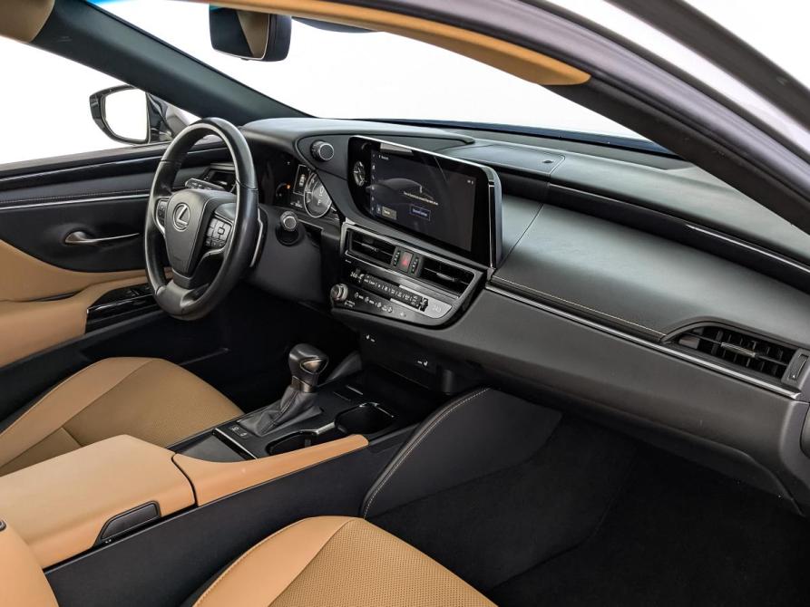 Lexus ES VII Рестайлинг Москва  - изображение 13