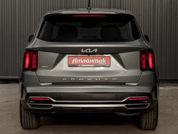 Kia Sorento IV с пробегом 2022 года, цена 3 250 000 рублей, 117529 км, внедорожник, Автокод Объявления