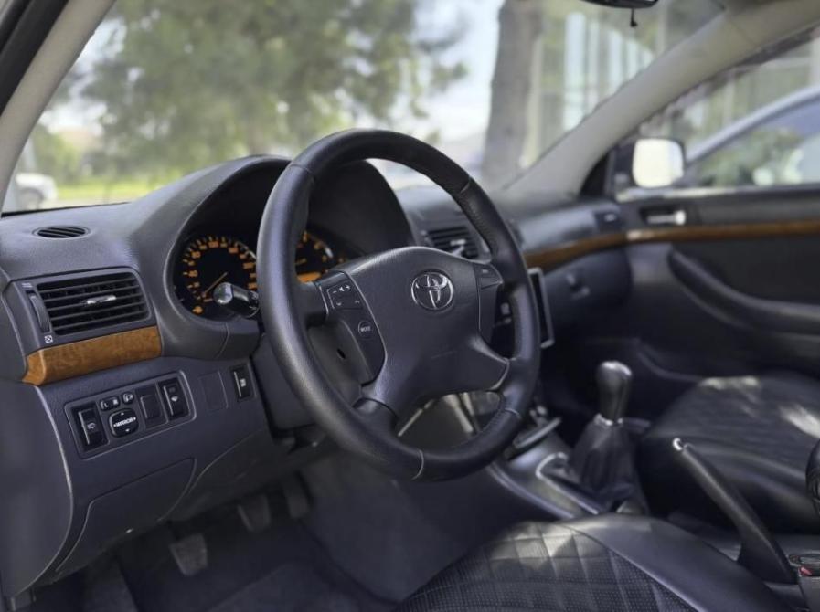 Toyota Avensis II Рестайлинг Ставрополь  - изображение 10