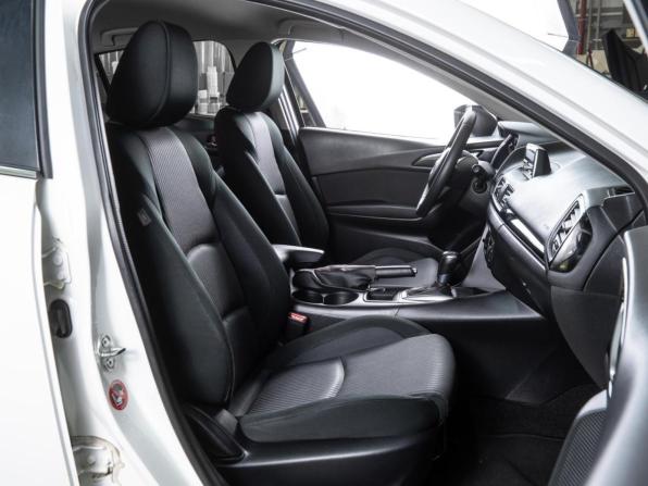 Mazda 3 III (BM) с пробегом 2014 года, цена 1 249 000 рублей, 132482 км, седан, Автокод Объявления