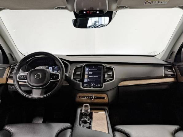 Volvo XC90 II Рестайлинг 1 с пробегом 2021 года, цена 5 245 000 рублей, 61874 км, внедорожник, Автокод Объявления