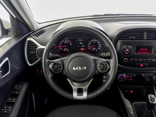 Kia Soul III с пробегом 2022 года, цена 1 950 000 рублей, 43431 км, хэтчбек, Автокод Объявления