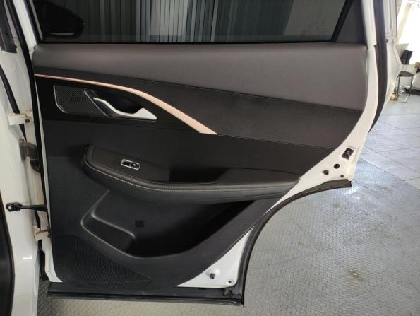 Omoda C5 I Рестайлинг с пробегом 2024 года, цена 1 636 000 рублей, 61224 км, внедорожник, Автокод Объявления