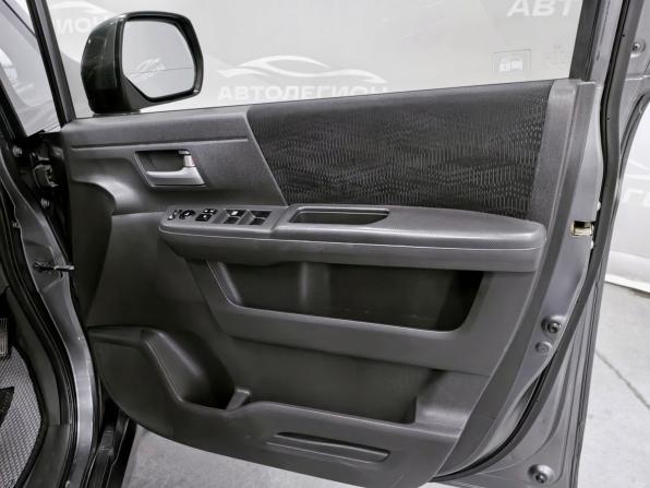 Honda Stepwgn IV с пробегом 2012 года, цена 1 320 000 рублей, 252140 км, минивэн, Автокод Объявления