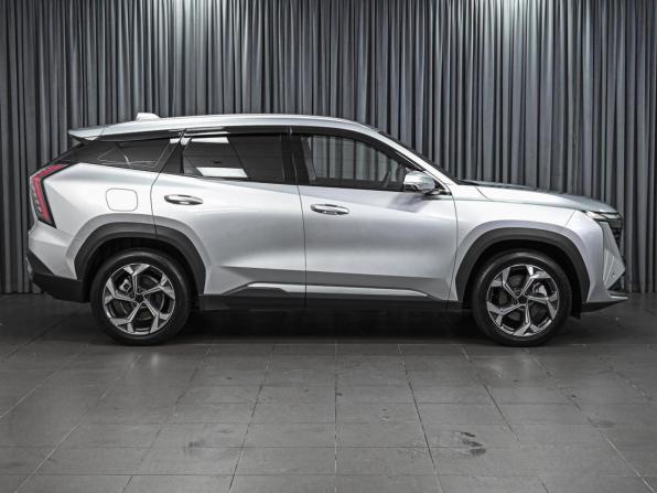 Geely Atlas II с пробегом 2024 года, цена 2 724 000 рублей, 19903 км, внедорожник, Автокод Объявления