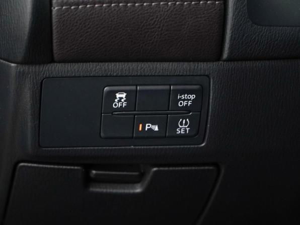 Mazda 6 III (GJ) Рестайлинг с пробегом 2018 года, цена 2 549 087 рублей, 61042 км, седан, Автокод Объявления